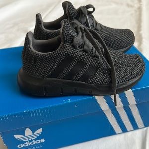 Adidas Swift run 1, size 8K